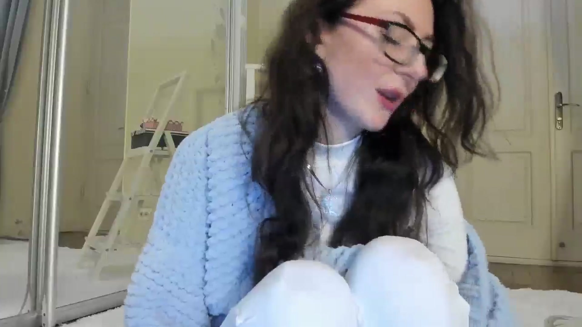 Gallery image thumbnail from Baby_Jewel's myfreecams stream on, 02/21/2025, 17:04 image 7 of 20