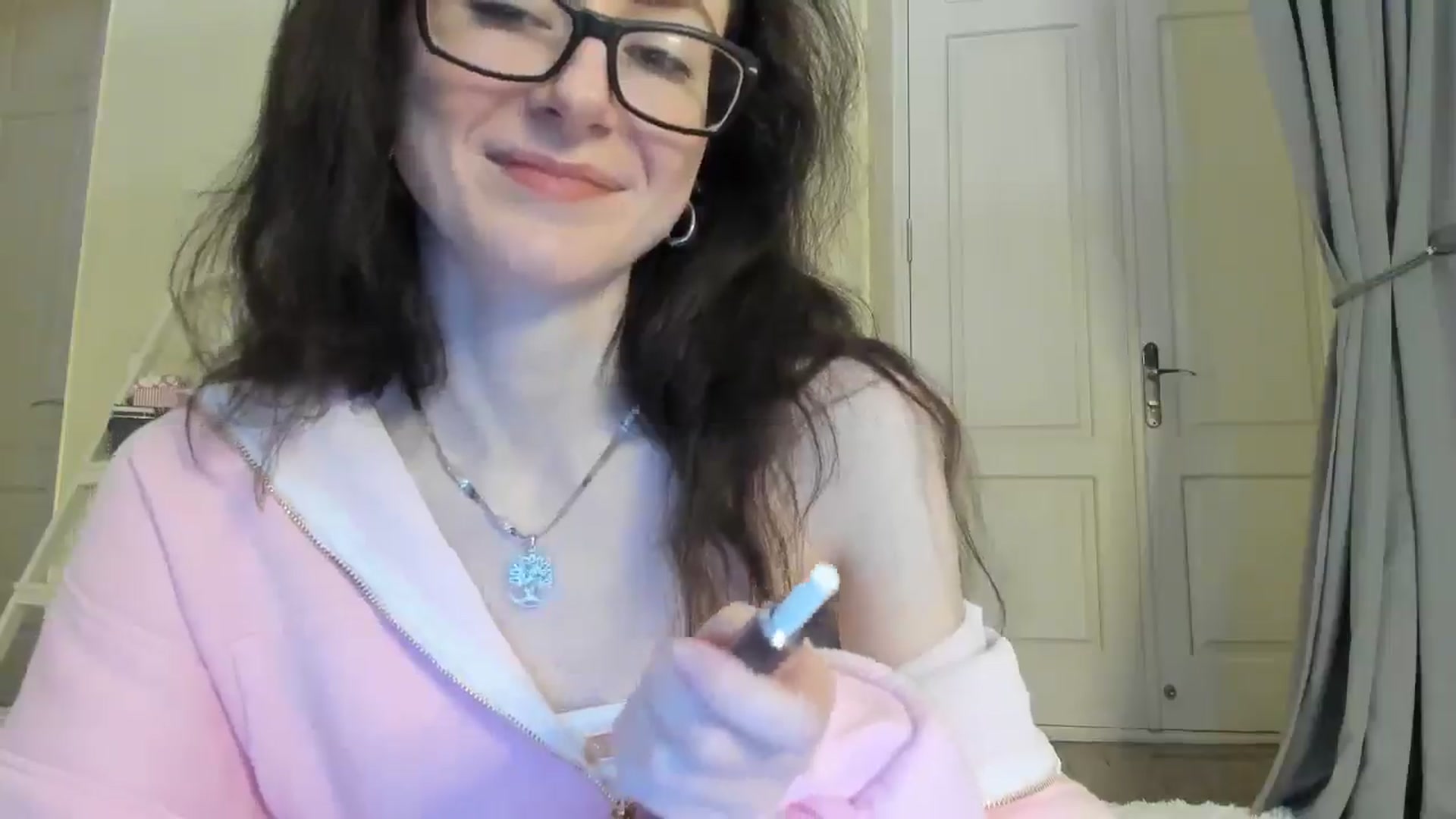 Gallery image thumbnail from Baby_Jewel's myfreecams stream on, 02/23/2025, 12:19 image 7 of 20