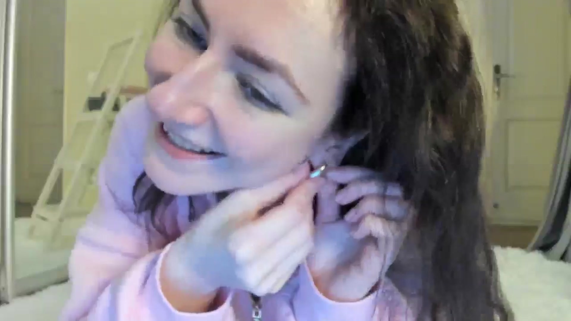 Gallery image thumbnail from Baby_Jewel's myfreecams stream on, 02/23/2025, 13:41 image 9 of 20