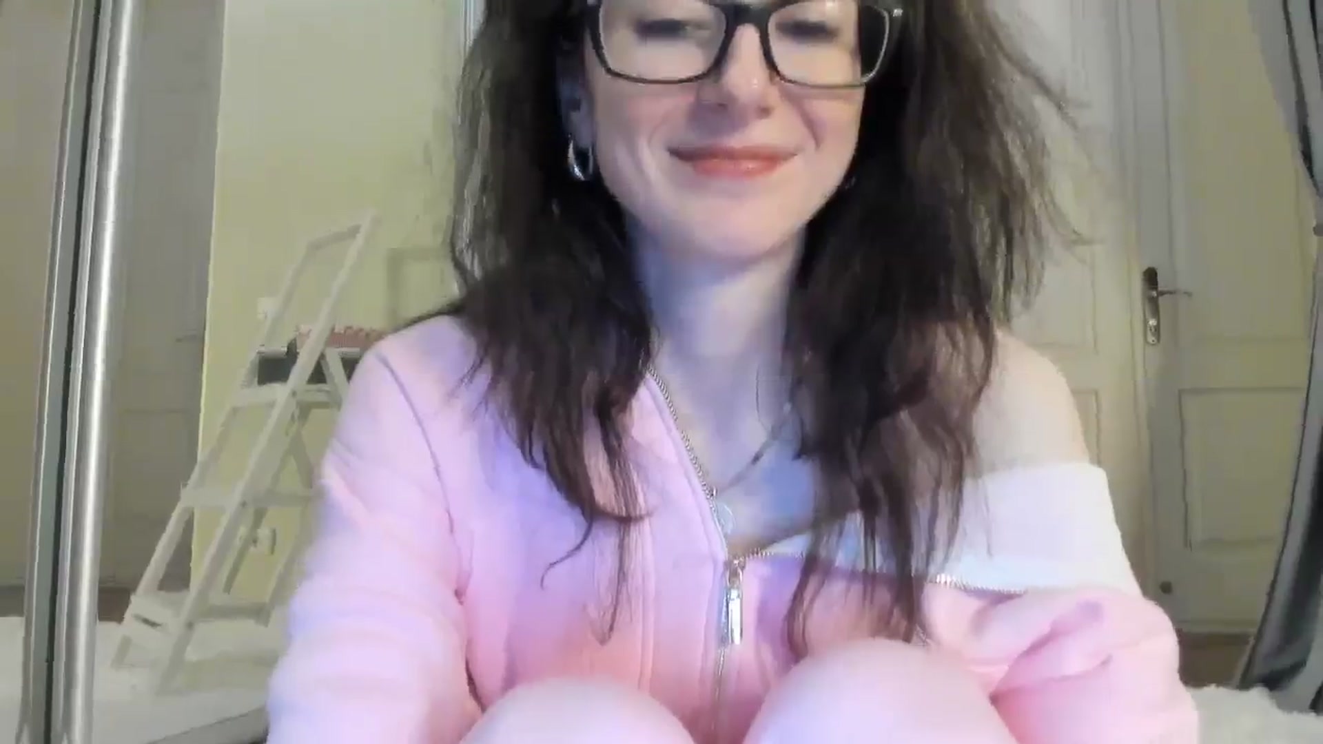 Gallery image thumbnail from Baby_Jewel's myfreecams stream on, 02/23/2025, 16:12 image 17 of 20