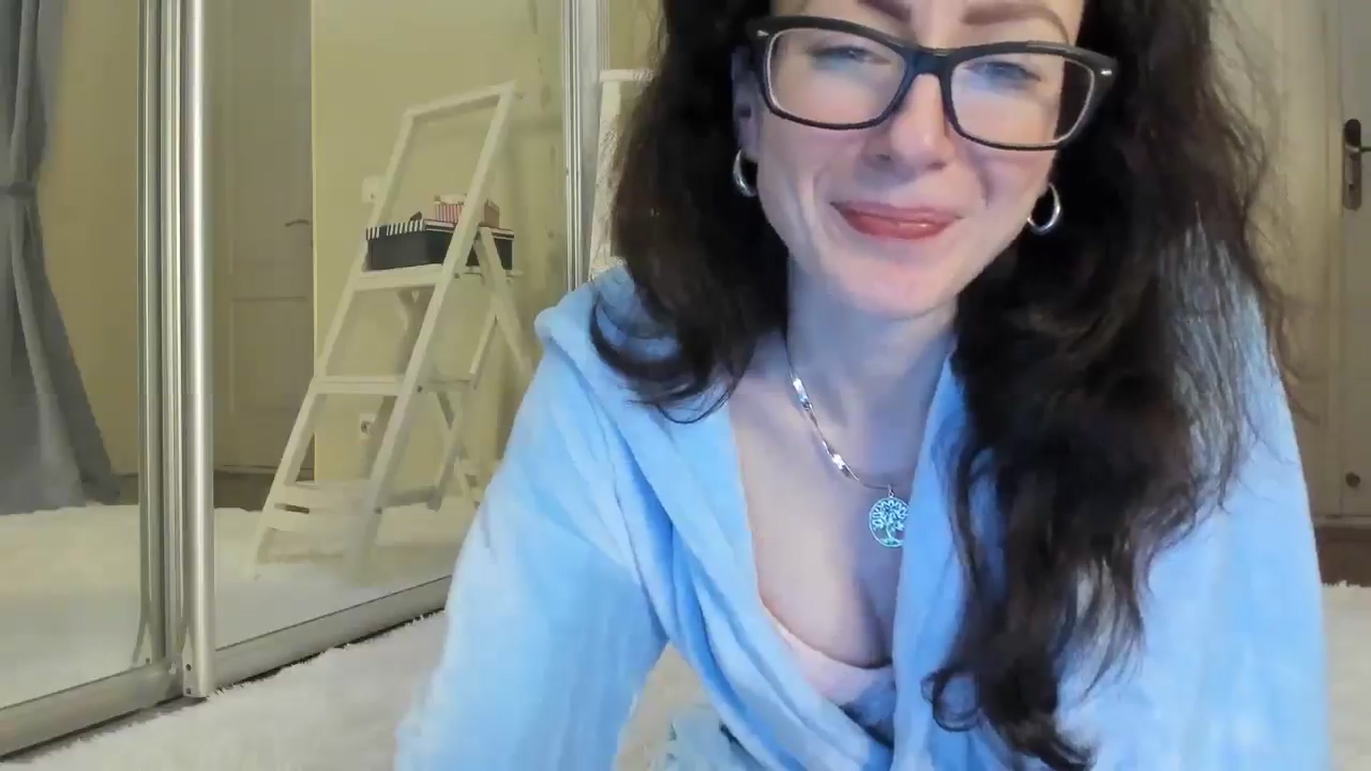 Gallery image thumbnail from Baby_Jewel's myfreecams stream on, 02/24/2025, 17:39 image 6 of 20