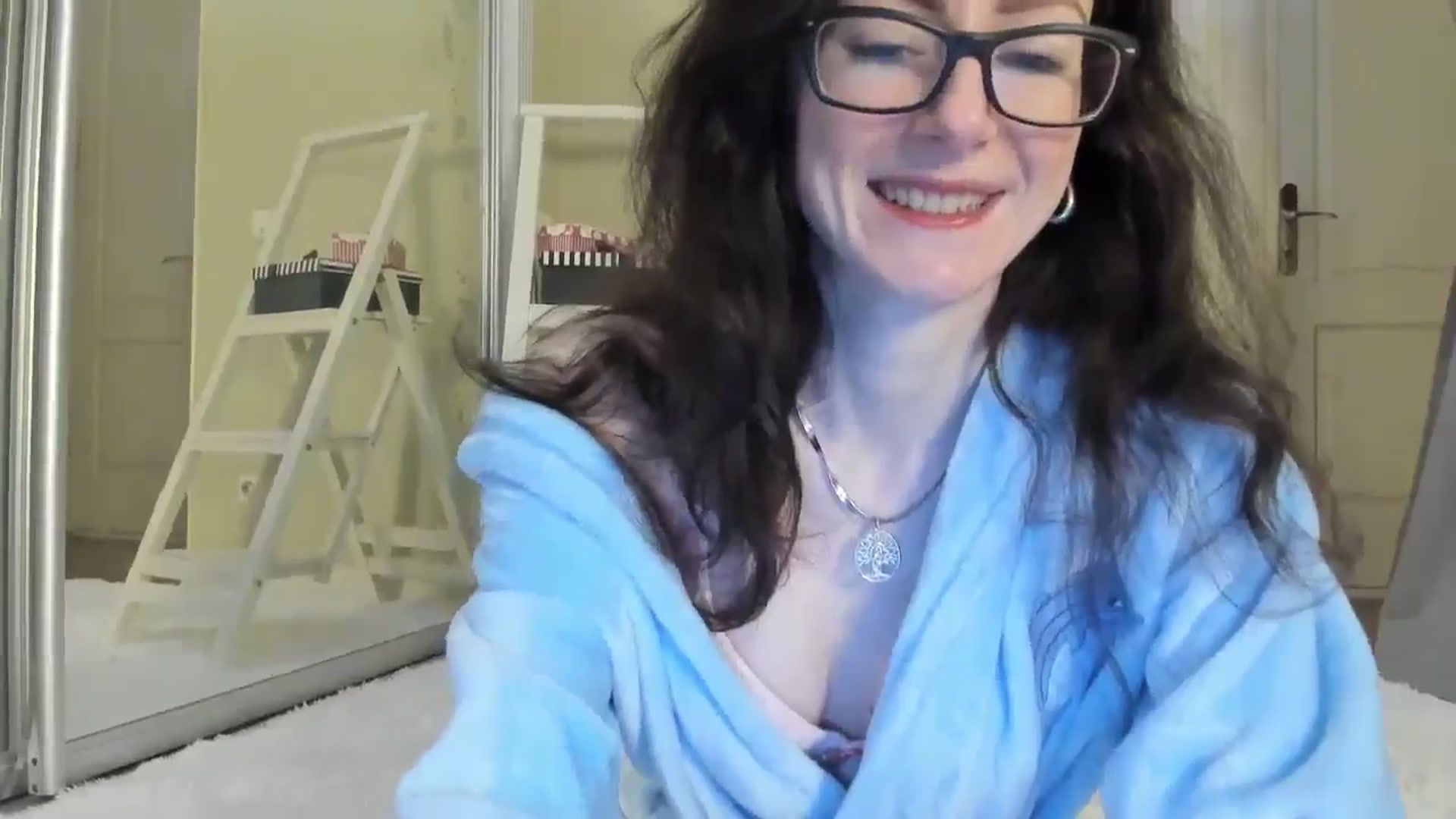 Gallery image thumbnail from Baby_Jewel's myfreecams stream on, 02/24/2025, 17:39 image 2 of 20