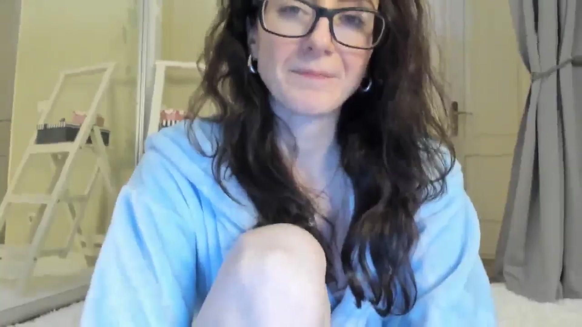 Gallery image thumbnail from Baby_Jewel's myfreecams stream on, 02/24/2025, 18:37 image 6 of 20