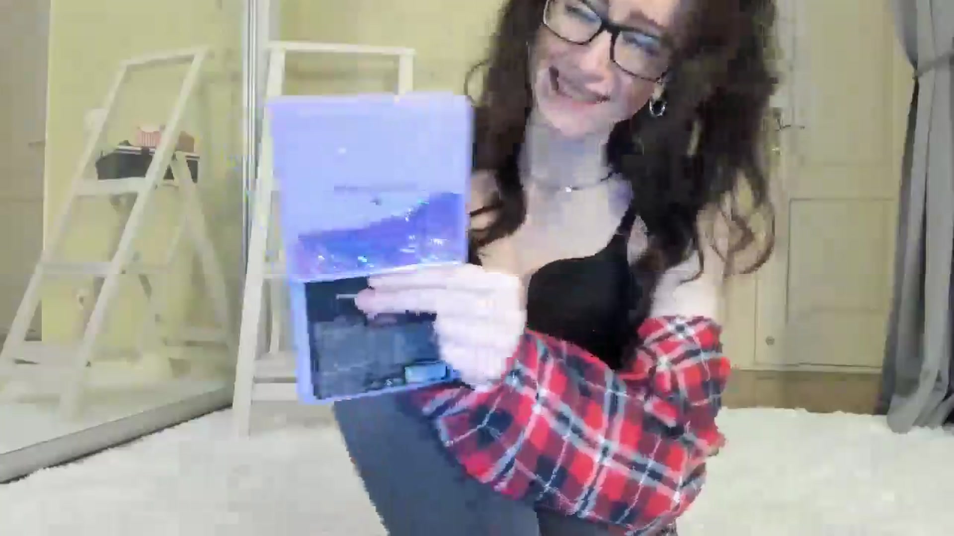 Gallery image thumbnail from Baby_Jewel's myfreecams stream on, 02/25/2025, 11:49 image 15 of 20