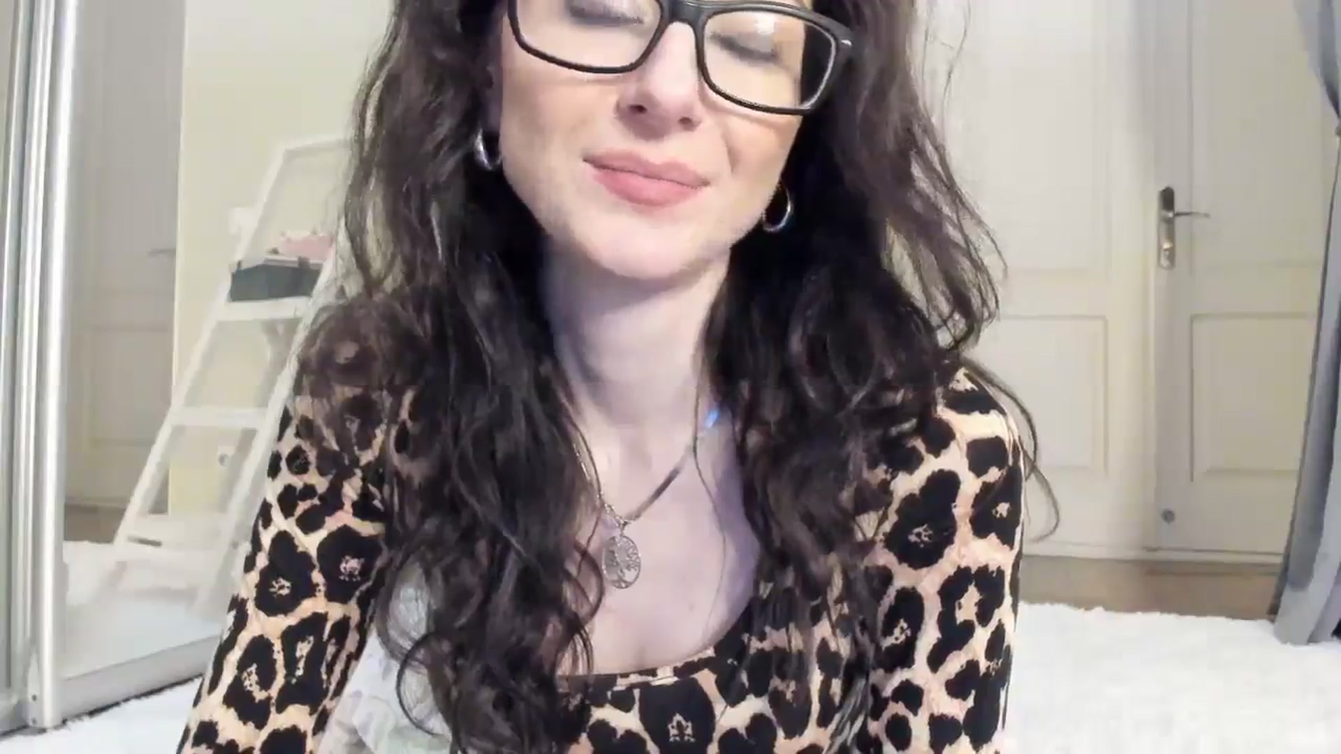 Gallery image thumbnail from Baby_Jewel's myfreecams stream on, 02/26/2025, 14:14 image 3 of 20