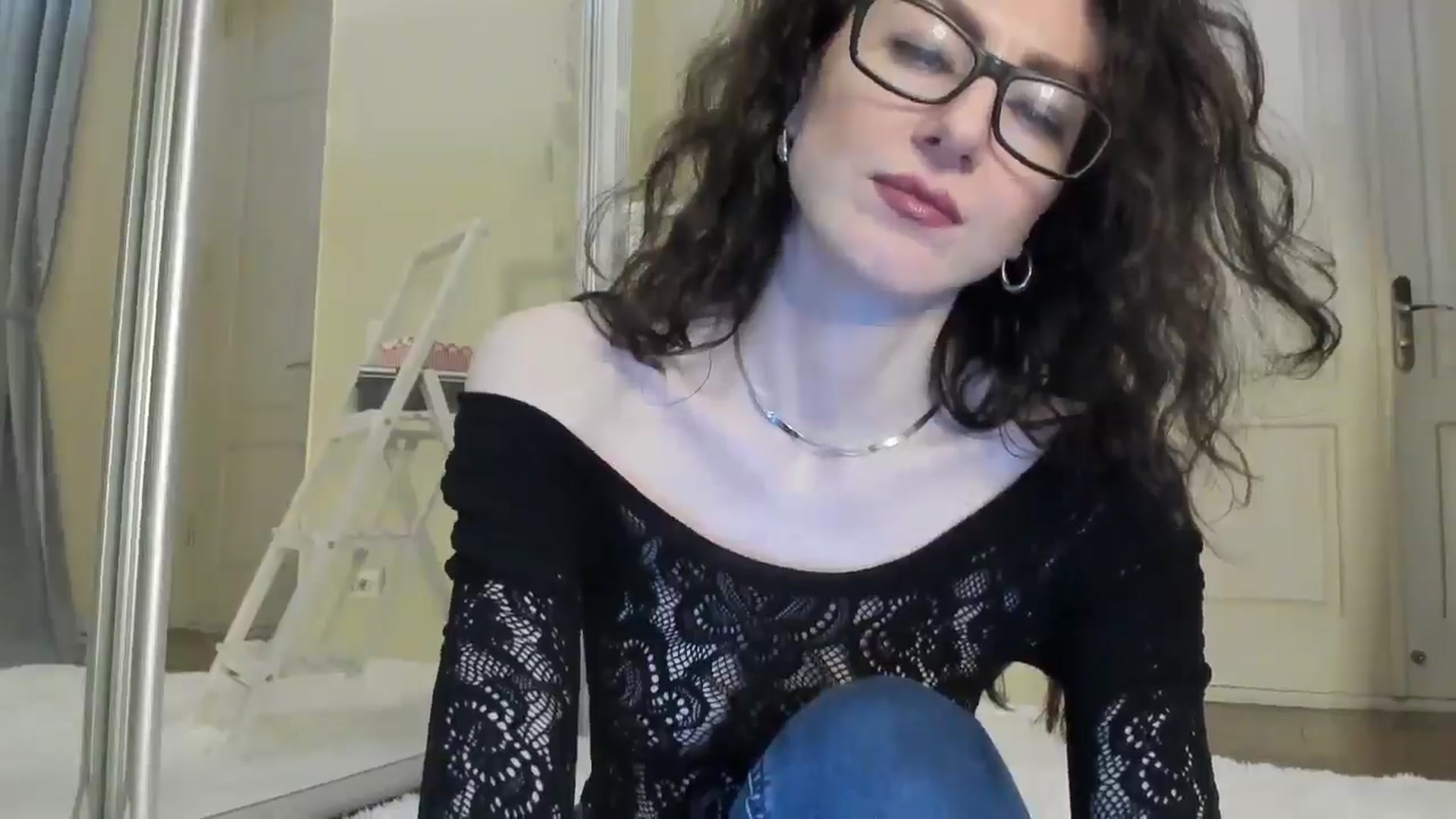 Gallery image thumbnail from Baby_Jewel's myfreecams stream on, 03/02/2025, 14:05 image 14 of 20