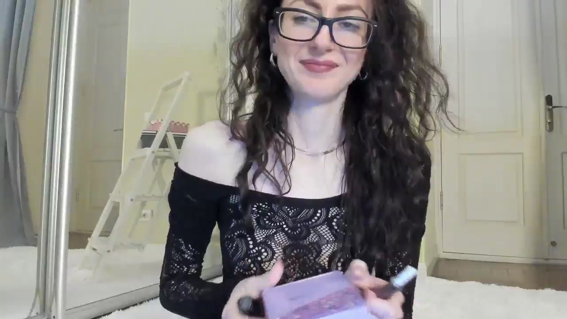 Gallery image thumbnail from Baby_Jewel's myfreecams stream on, 03/02/2025, 14:05 image 12 of 20