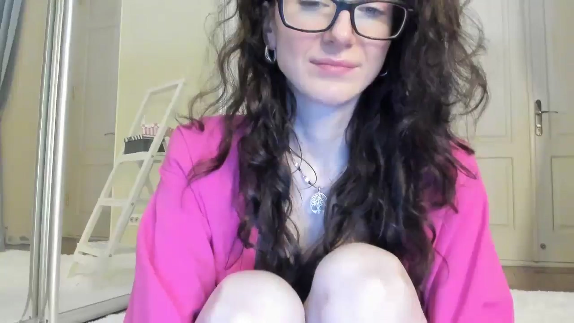 Gallery image thumbnail from Baby_Jewel's myfreecams stream on, 03/11/2025, 12:33 image 11 of 20