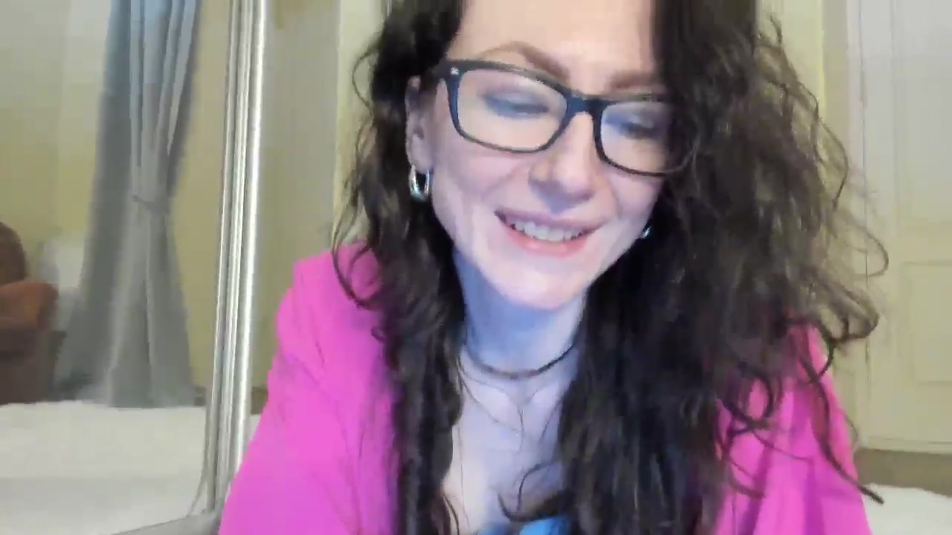Gallery image thumbnail from Baby_Jewel's myfreecams stream on, 03/11/2025, 17:14 image 15 of 20
