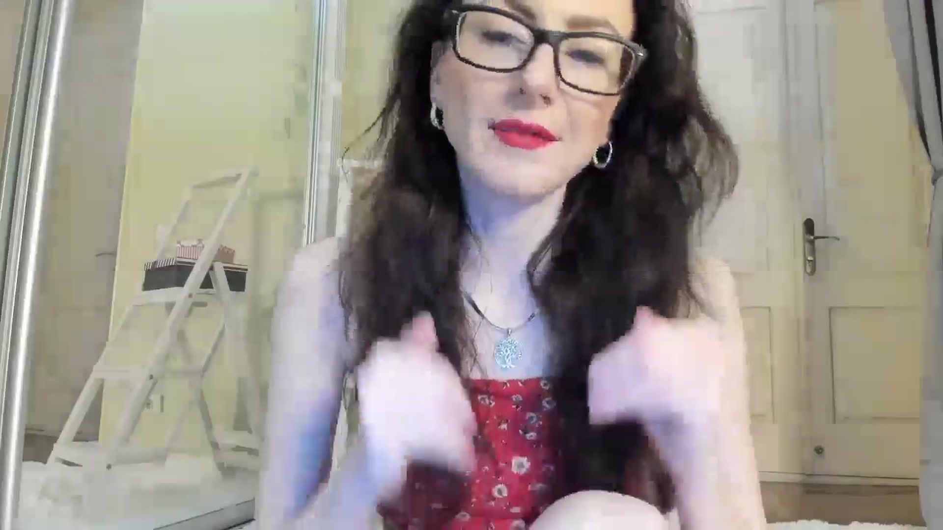 Gallery image thumbnail from Baby_Jewel's myfreecams stream on, 03/13/2025, 12:56 image 5 of 20