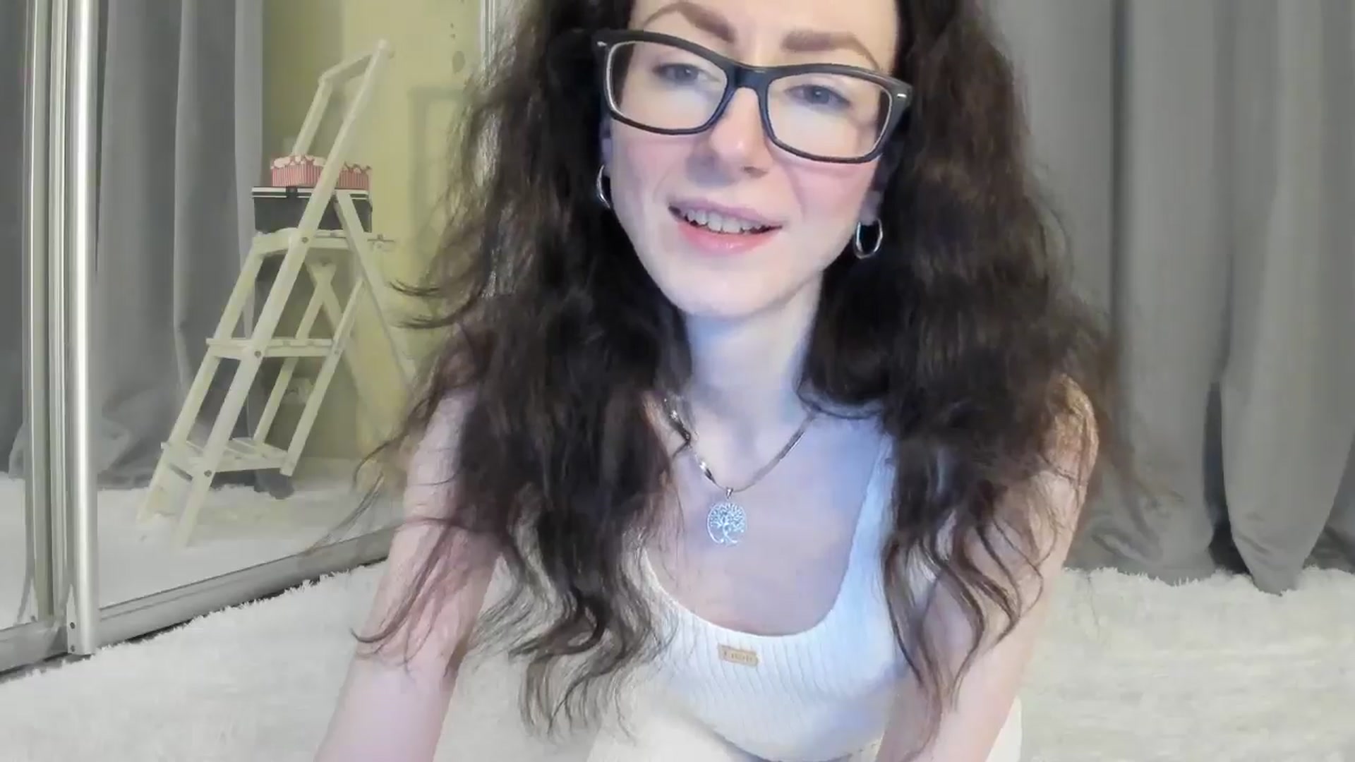 Gallery image thumbnail from Baby_Jewel's myfreecams stream on, 03/15/2025, 11:30 image 10 of 20