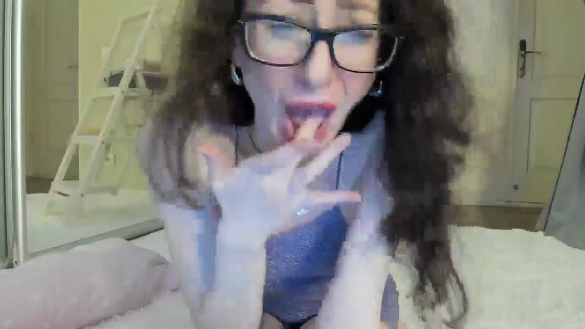 Gallery image thumbnail from Baby_Jewel's myfreecams stream on, 03/16/2025, 11:40 image 19 of 20