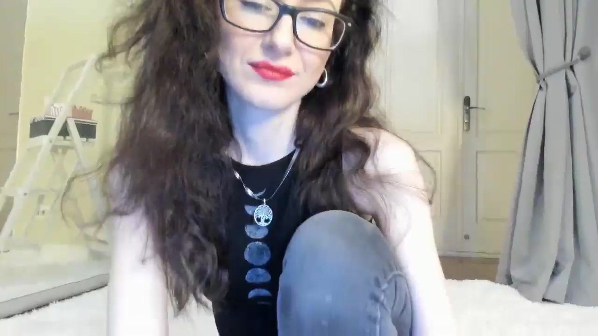 Gallery image thumbnail from Baby_Jewel's myfreecams stream on, 03/19/2025, 11:32 image 13 of 20
