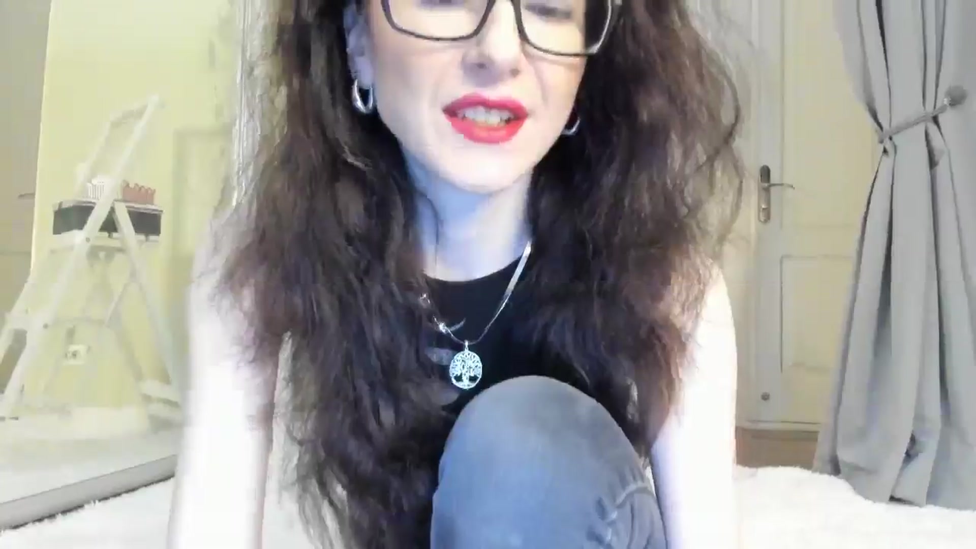 Gallery image thumbnail from Baby_Jewel's myfreecams stream on, 03/19/2025, 11:32 image 12 of 20