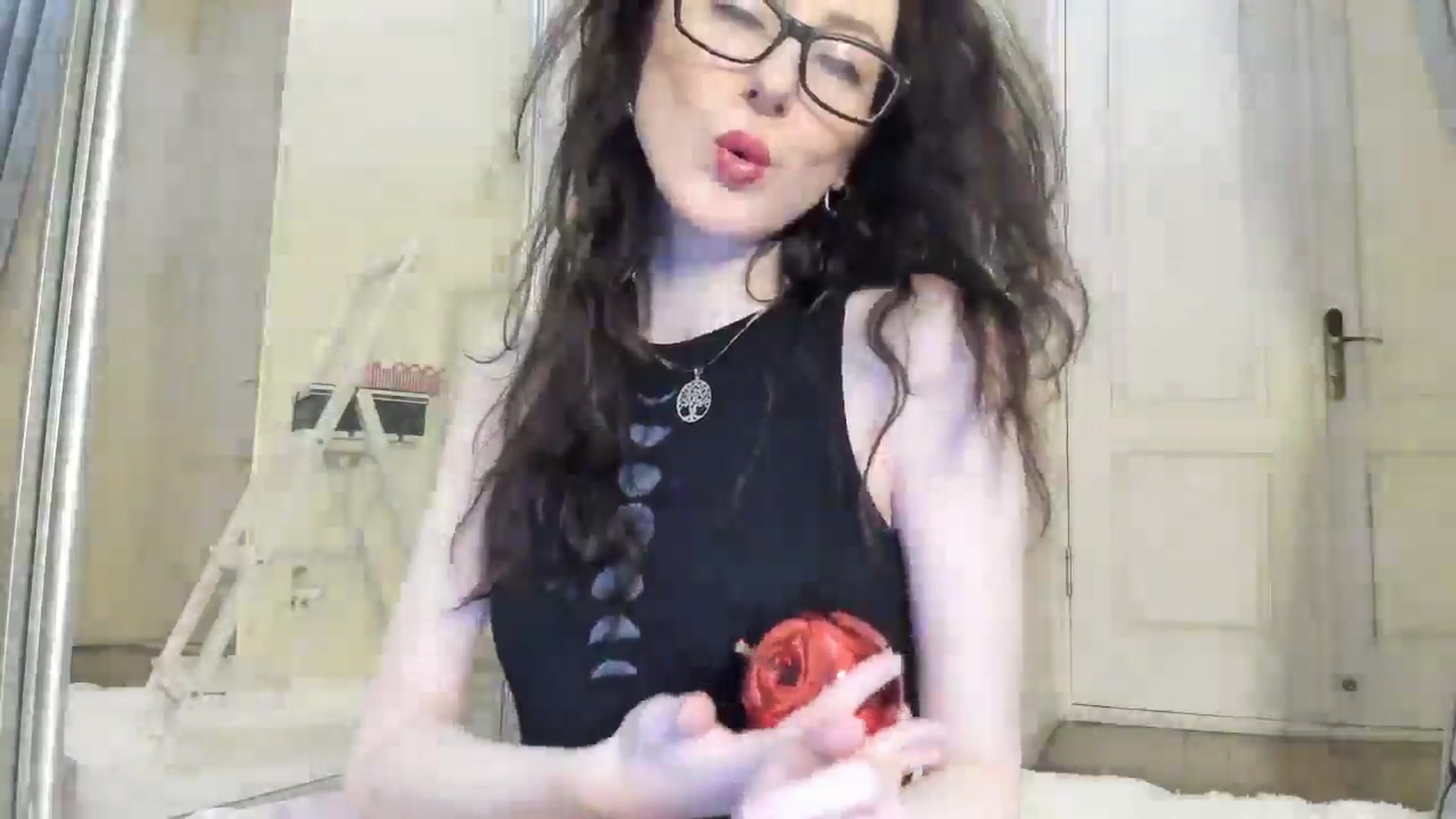 Gallery image thumbnail from Baby_Jewel's myfreecams stream on, 03/19/2025, 17:04 image 7 of 20