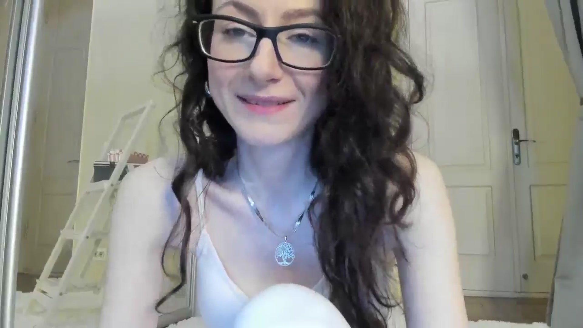 Gallery image thumbnail from Baby_Jewel's myfreecams stream on, 03/20/2025, 11:41 image 6 of 20