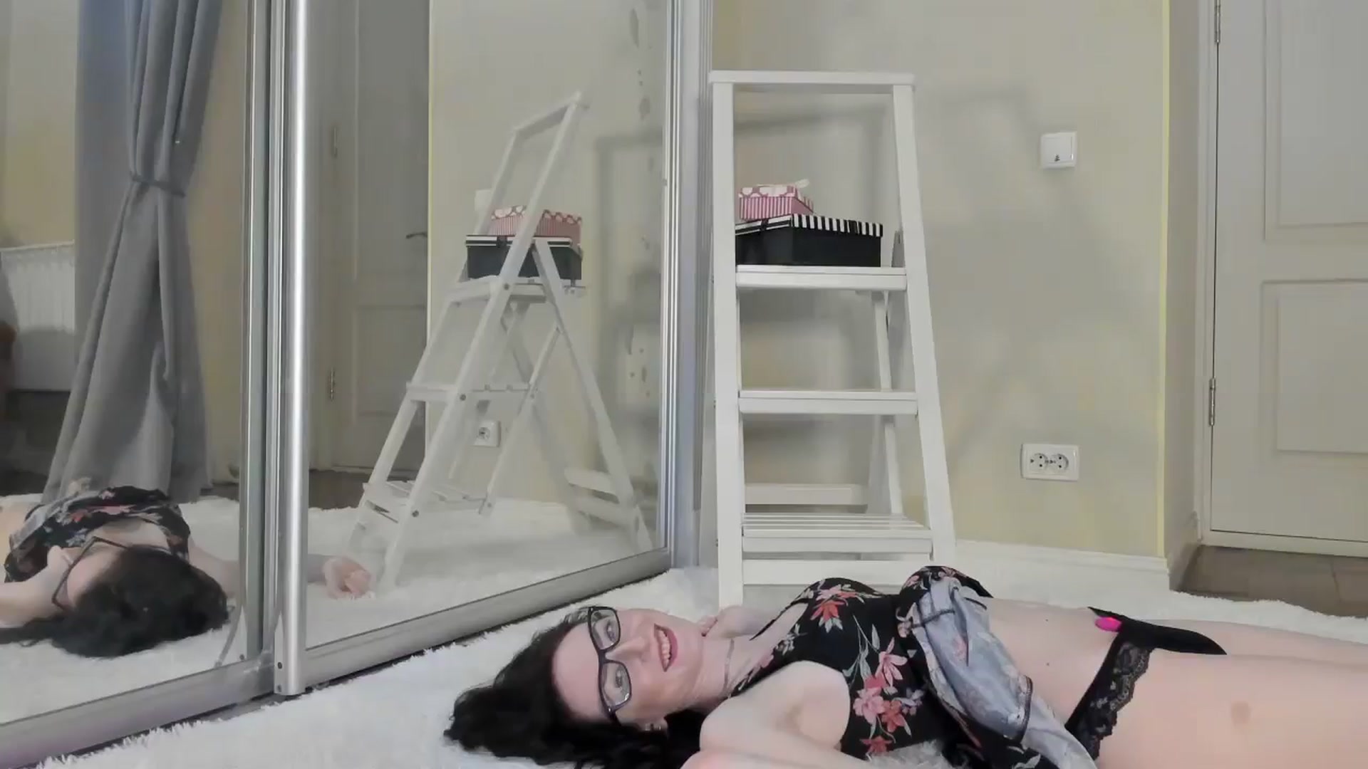 Gallery image thumbnail from Baby_Jewel's myfreecams stream on, 03/23/2025, 14:33 image 15 of 20