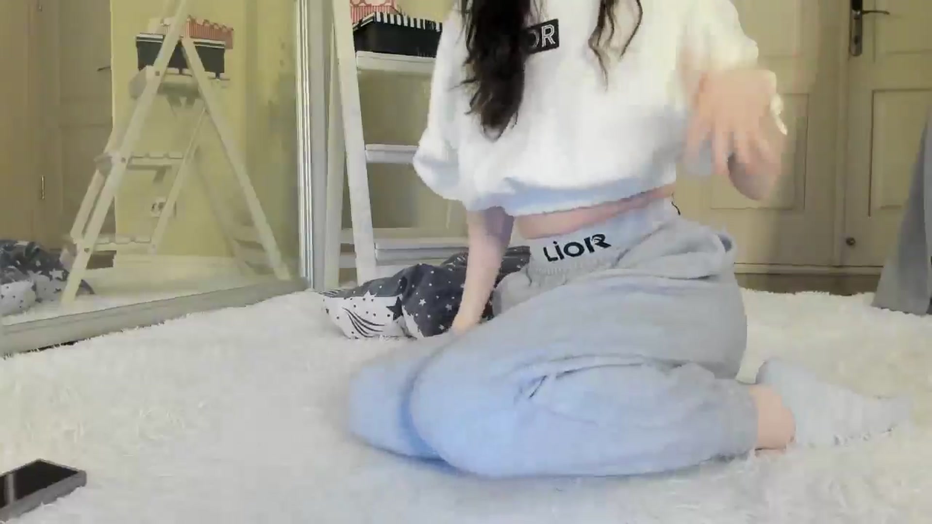 Gallery image thumbnail from Baby_Jewel's myfreecams stream on, 03/25/2025, 17:01 image 8 of 20