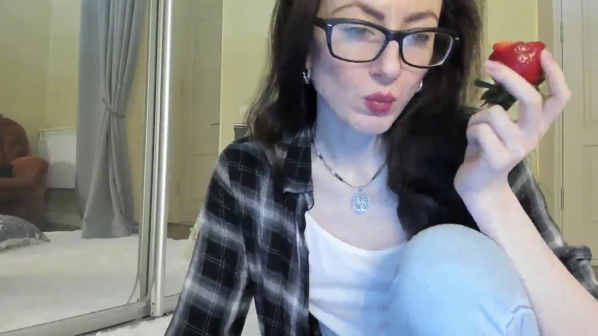 Gallery image thumbnail from Baby_Jewel's myfreecams stream on, 03/26/2025, 15:07 image 11 of 20