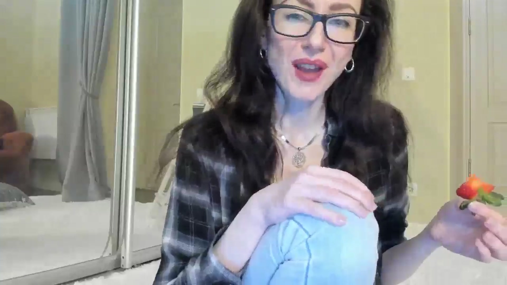 Gallery image thumbnail from Baby_Jewel's myfreecams stream on, 03/26/2025, 15:07 image 4 of 20