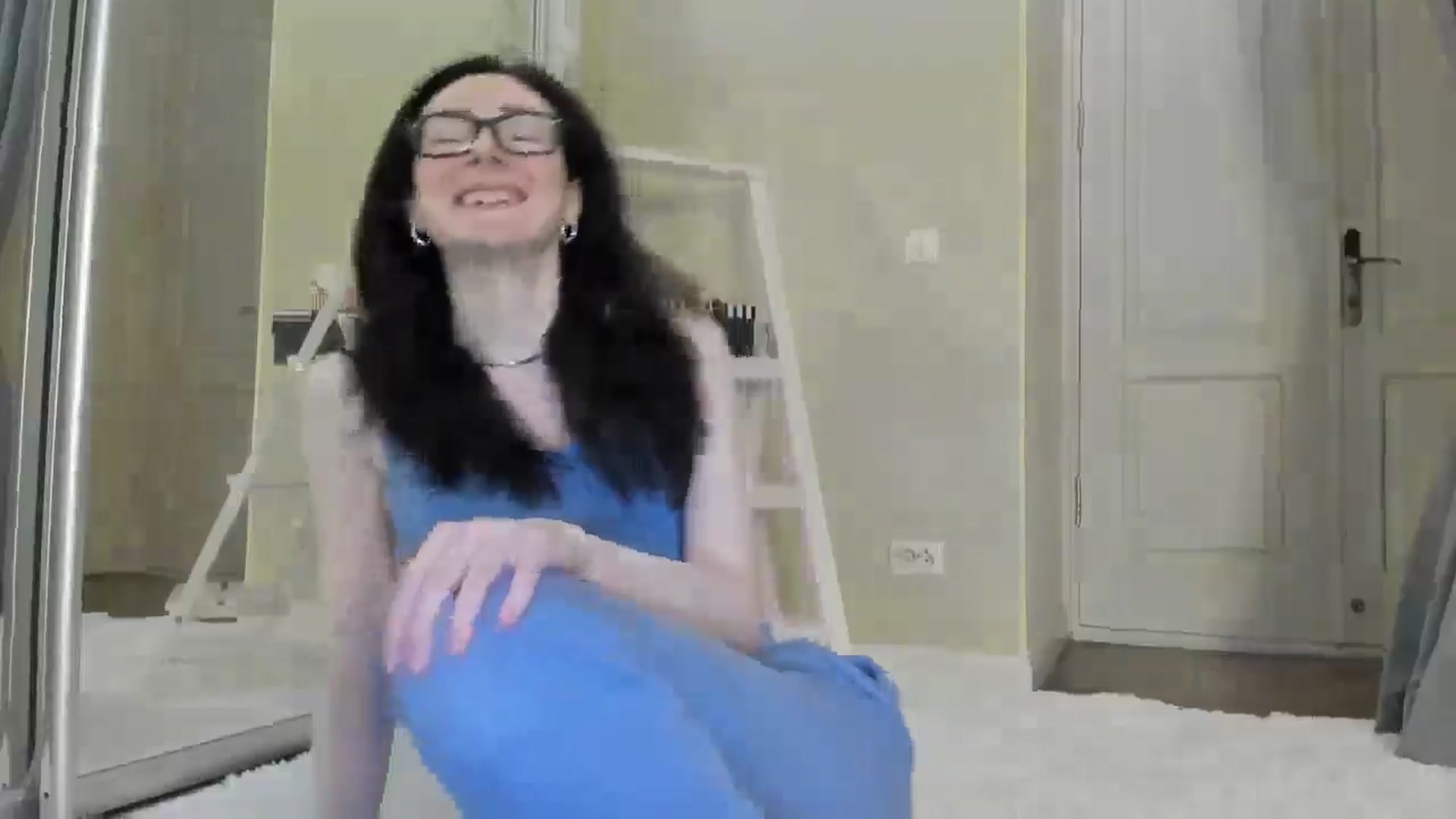 Gallery image thumbnail from Baby_Jewel's myfreecams stream on, 04/05/2025, 13:32 image 6 of 20