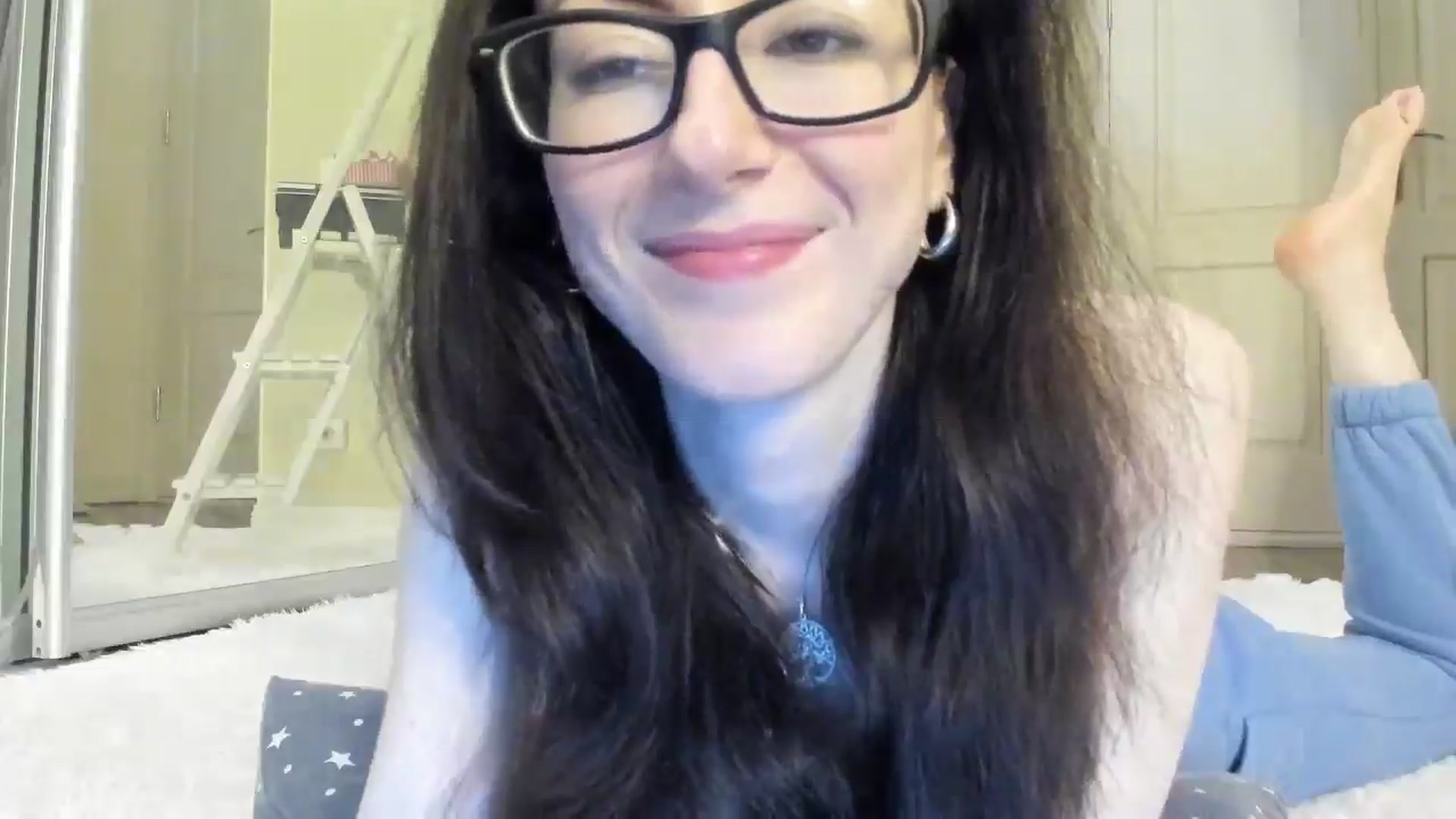 Gallery image thumbnail from Baby_Jewel's myfreecams stream on, 04/05/2025, 14:17 image 9 of 20
