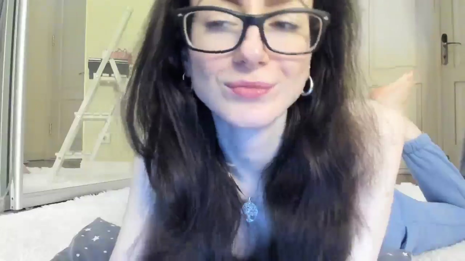 Gallery image thumbnail from Baby_Jewel's myfreecams stream on, 04/05/2025, 14:17 image 8 of 20