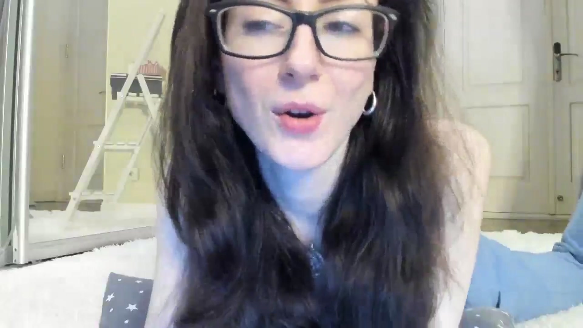 Gallery image thumbnail from Baby_Jewel's myfreecams stream on, 04/05/2025, 14:17 image 11 of 20