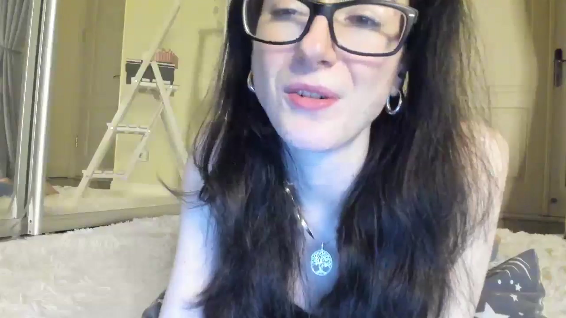 Gallery image thumbnail from Baby_Jewel's myfreecams stream on, 04/05/2025, 15:30 image 19 of 20