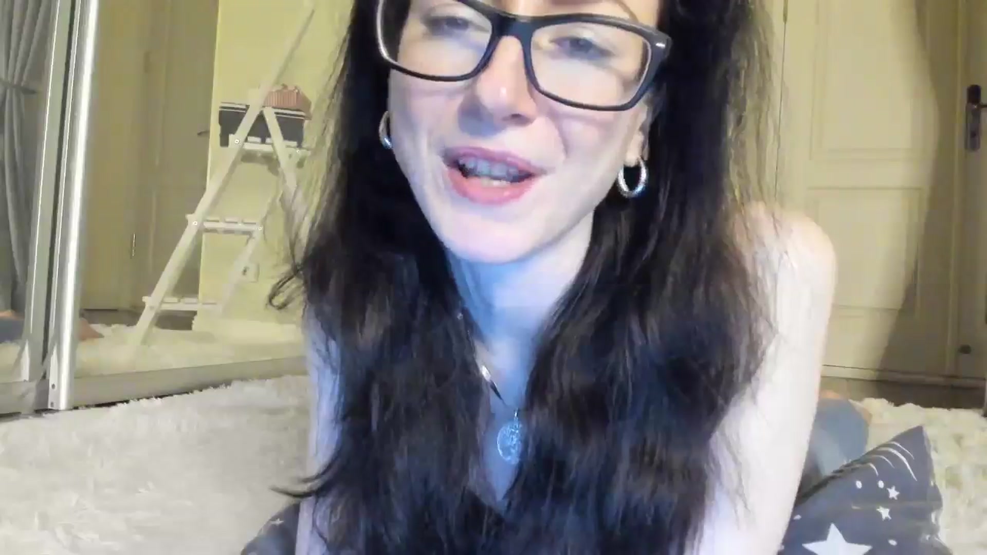 Gallery image thumbnail from Baby_Jewel's myfreecams stream on, 04/05/2025, 15:30 image 17 of 20
