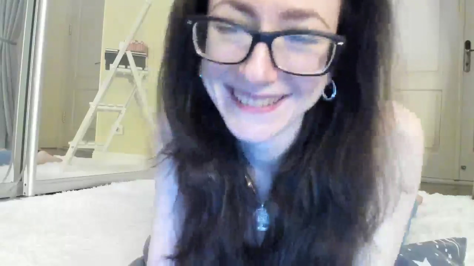 Gallery image thumbnail from Baby_Jewel's myfreecams stream on, 04/05/2025, 15:30 image 4 of 20