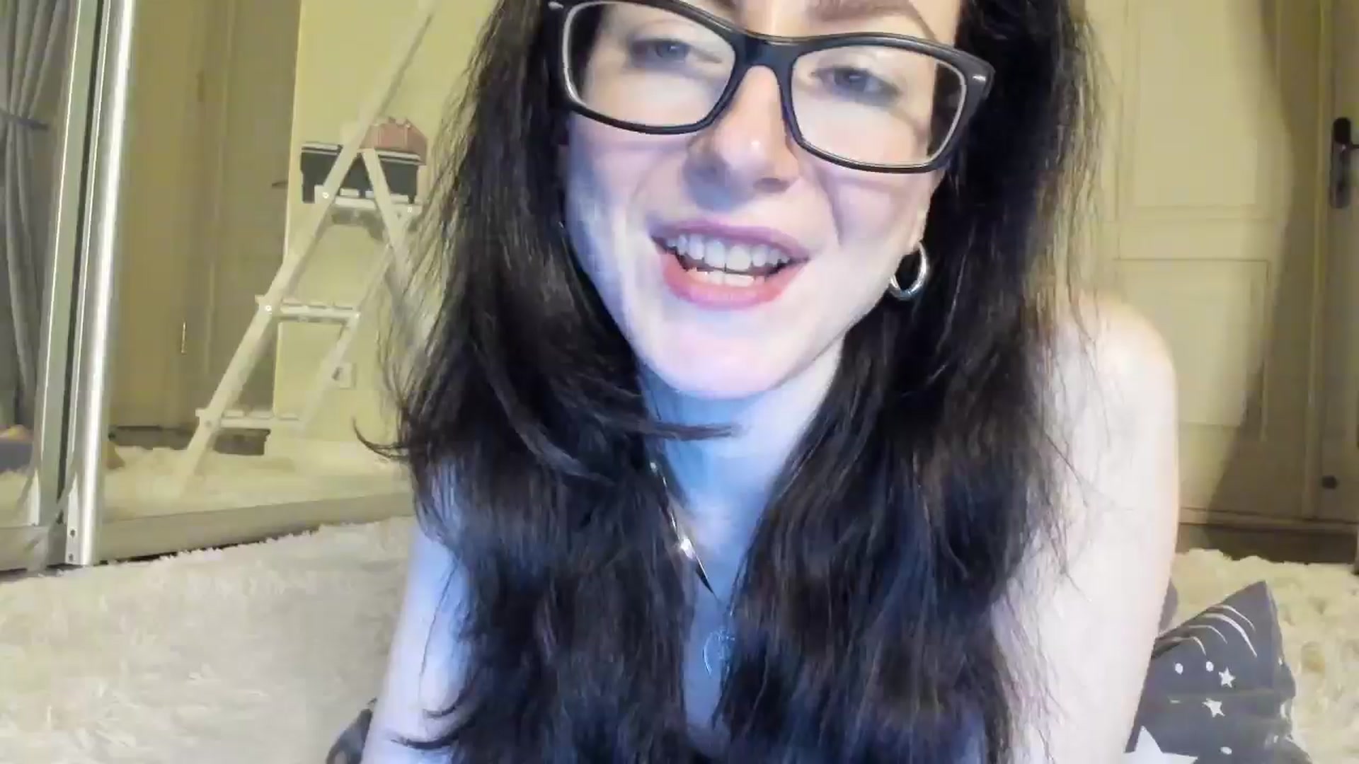 Gallery image thumbnail from Baby_Jewel's myfreecams stream on, 04/05/2025, 15:30 image 14 of 20