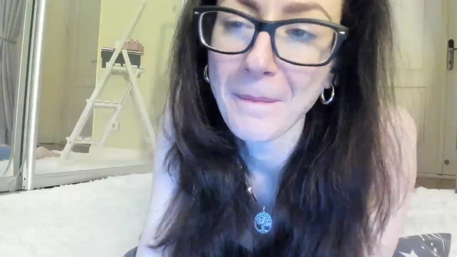 Gallery image thumbnail from Baby_Jewel's myfreecams stream on, 04/05/2025, 15:30 image 10 of 20