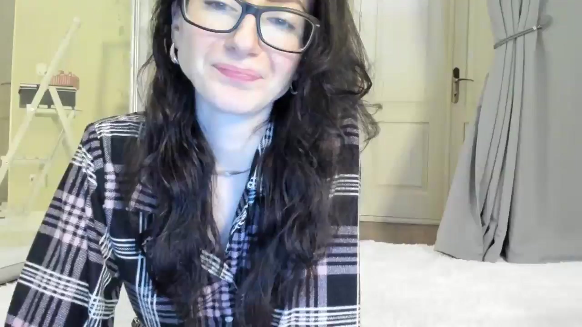 Gallery image thumbnail from Baby_Jewel's myfreecams stream on, 04/06/2025, 10:34 image 13 of 20