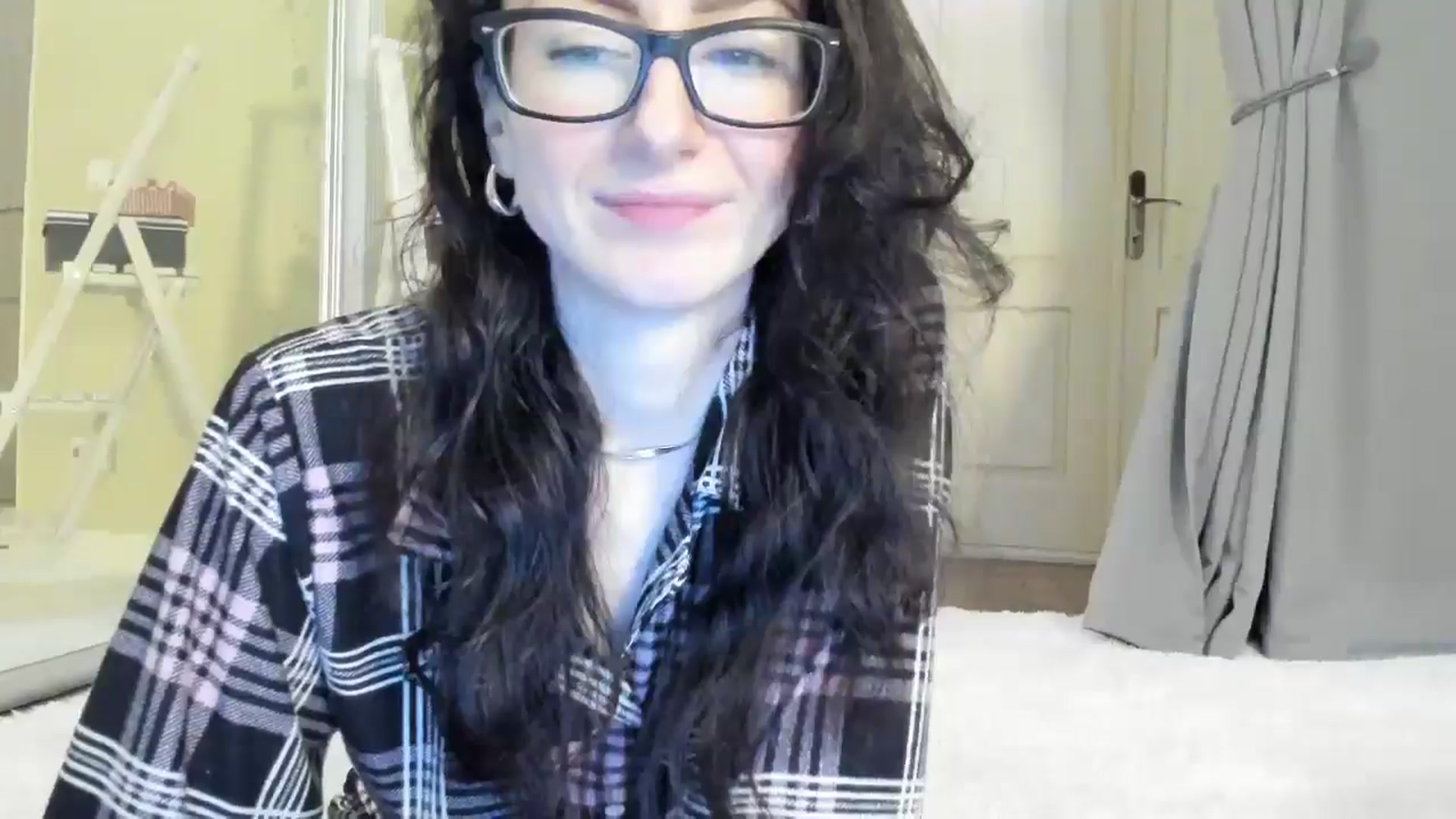 Gallery image thumbnail from Baby_Jewel's myfreecams stream on, 04/06/2025, 10:34 image 15 of 20