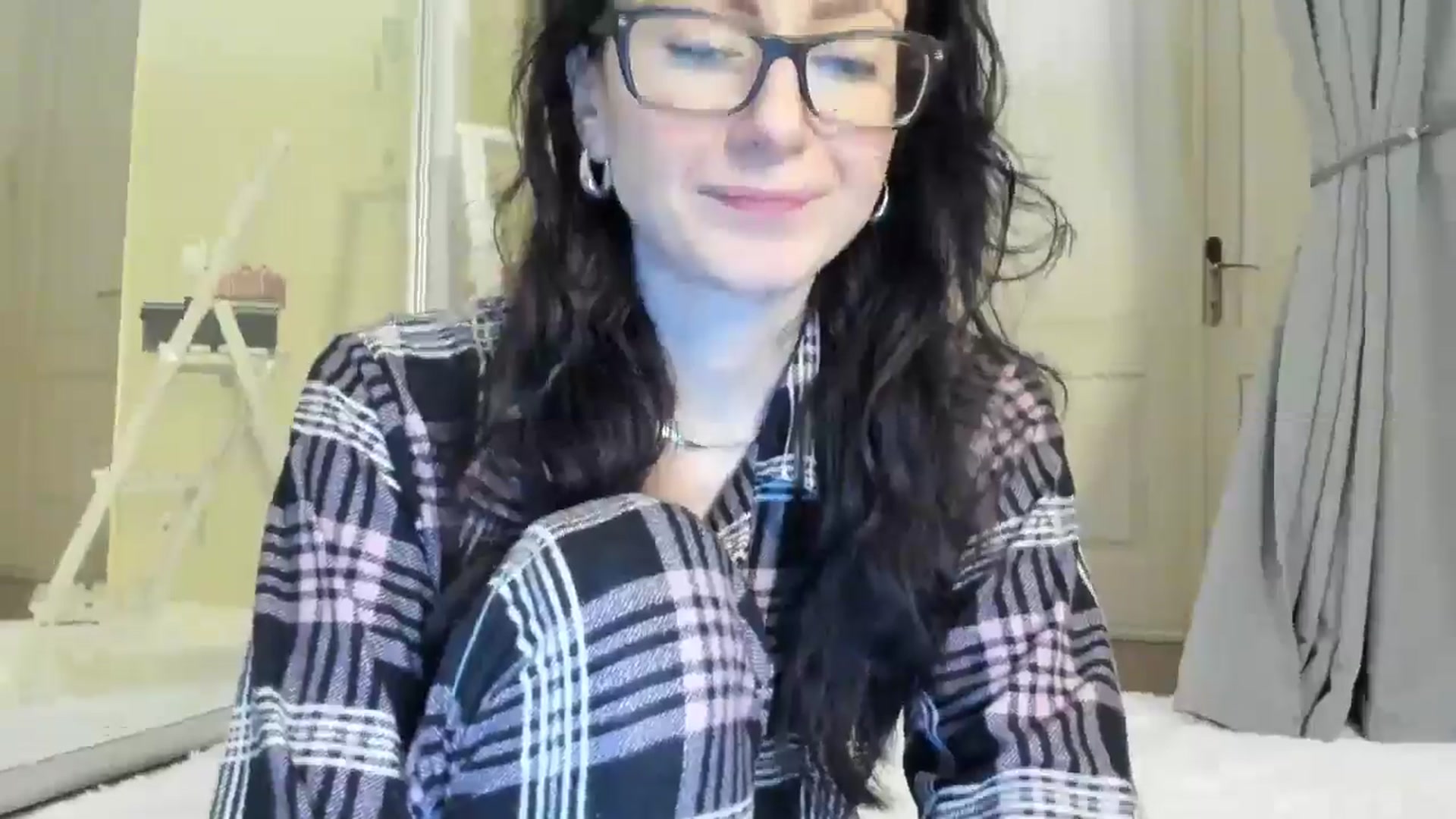 Gallery image thumbnail from Baby_Jewel's myfreecams stream on, 04/06/2025, 10:34 image 16 of 20