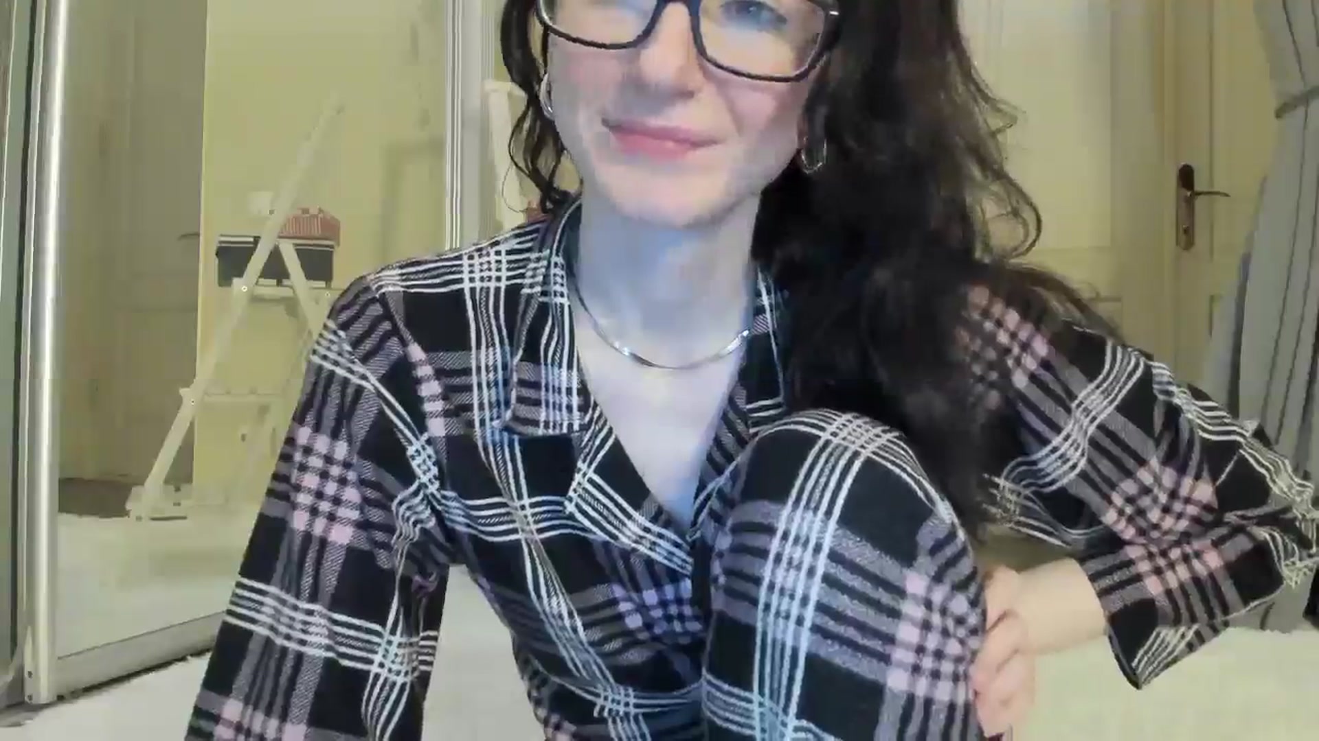 Gallery image thumbnail from Baby_Jewel's myfreecams stream on, 04/06/2025, 10:54 image 11 of 20