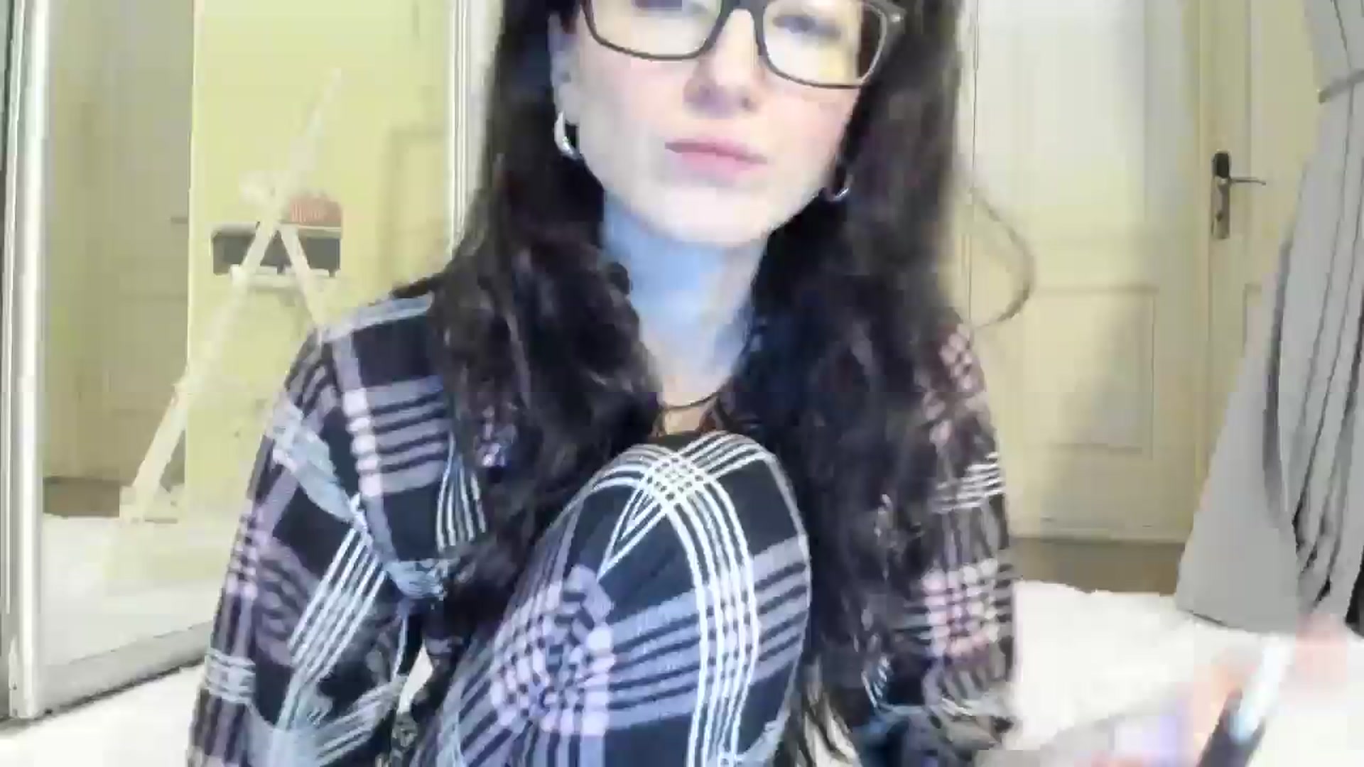Gallery image thumbnail from Baby_Jewel's myfreecams stream on, 04/06/2025, 12:23 image 1 of 20