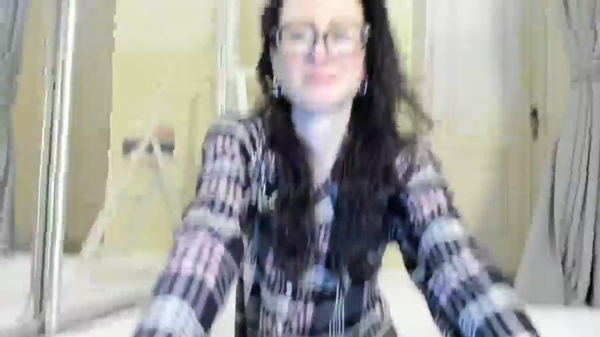 Gallery image thumbnail from Baby_Jewel's myfreecams stream on, 04/06/2025, 12:23 image 7 of 20