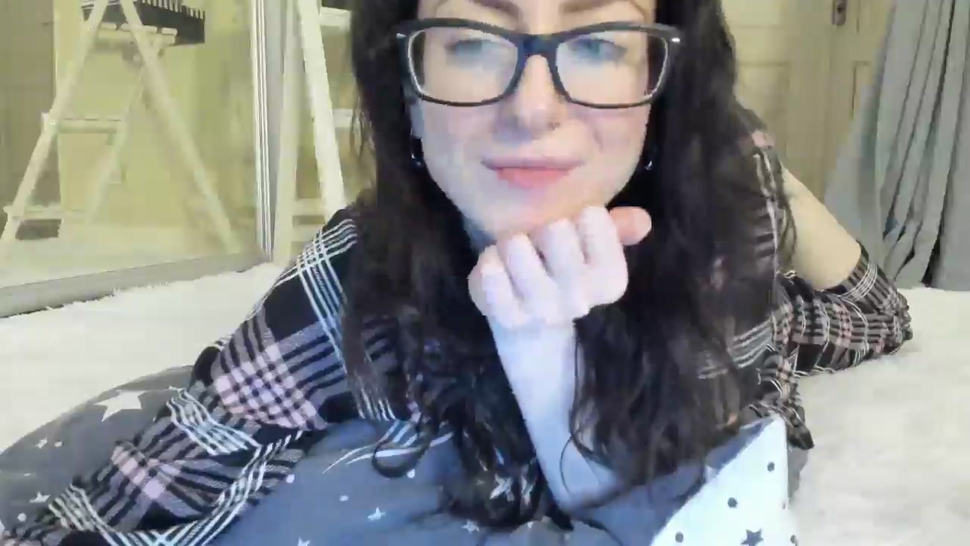 Gallery image thumbnail from Baby_Jewel's myfreecams stream on, 04/06/2025, 12:23 image 15 of 20