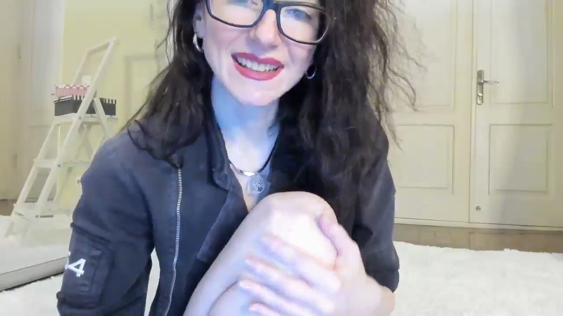 Gallery image thumbnail from Baby_Jewel's myfreecams stream on, 04/09/2025, 12:03 image 14 of 20