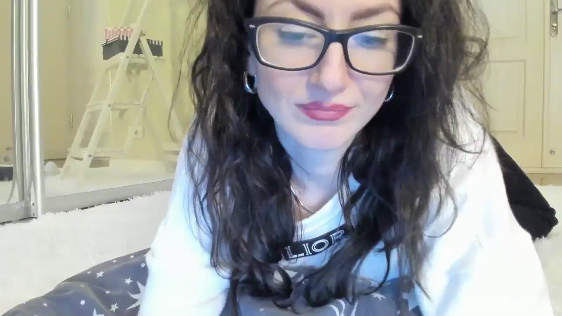 Gallery image thumbnail from Baby_Jewel's myfreecams stream on, 04/09/2025, 16:02 image 4 of 20