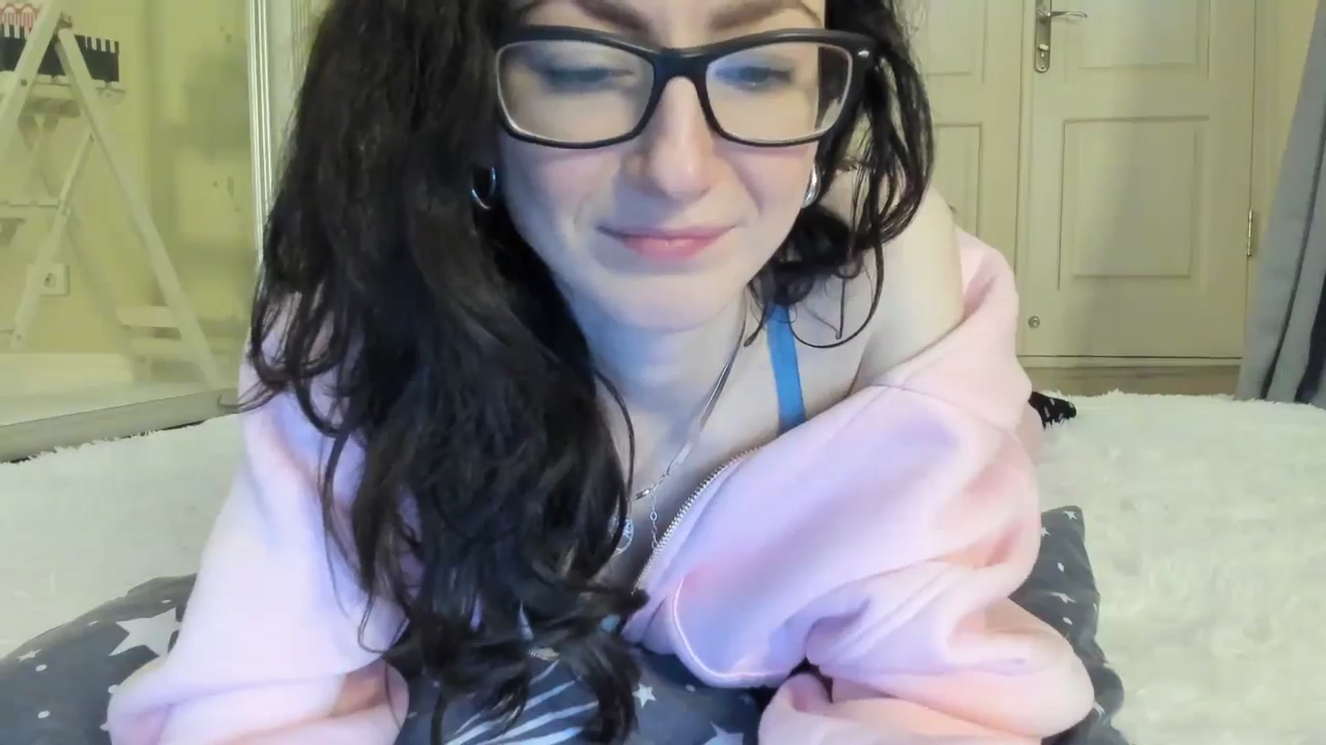 Gallery image thumbnail from Baby_Jewel's myfreecams stream on, 04/10/2025, 14:00 image 18 of 20