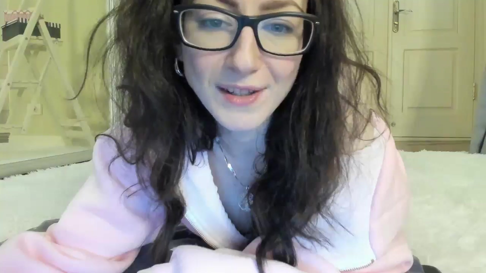 Gallery image thumbnail from Baby_Jewel's myfreecams stream on, 04/10/2025, 14:00 image 4 of 20