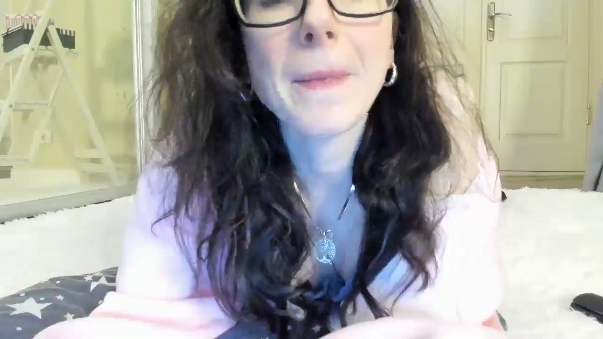 Gallery image thumbnail from Baby_Jewel's myfreecams stream on, 04/10/2025, 14:00 image 6 of 20
