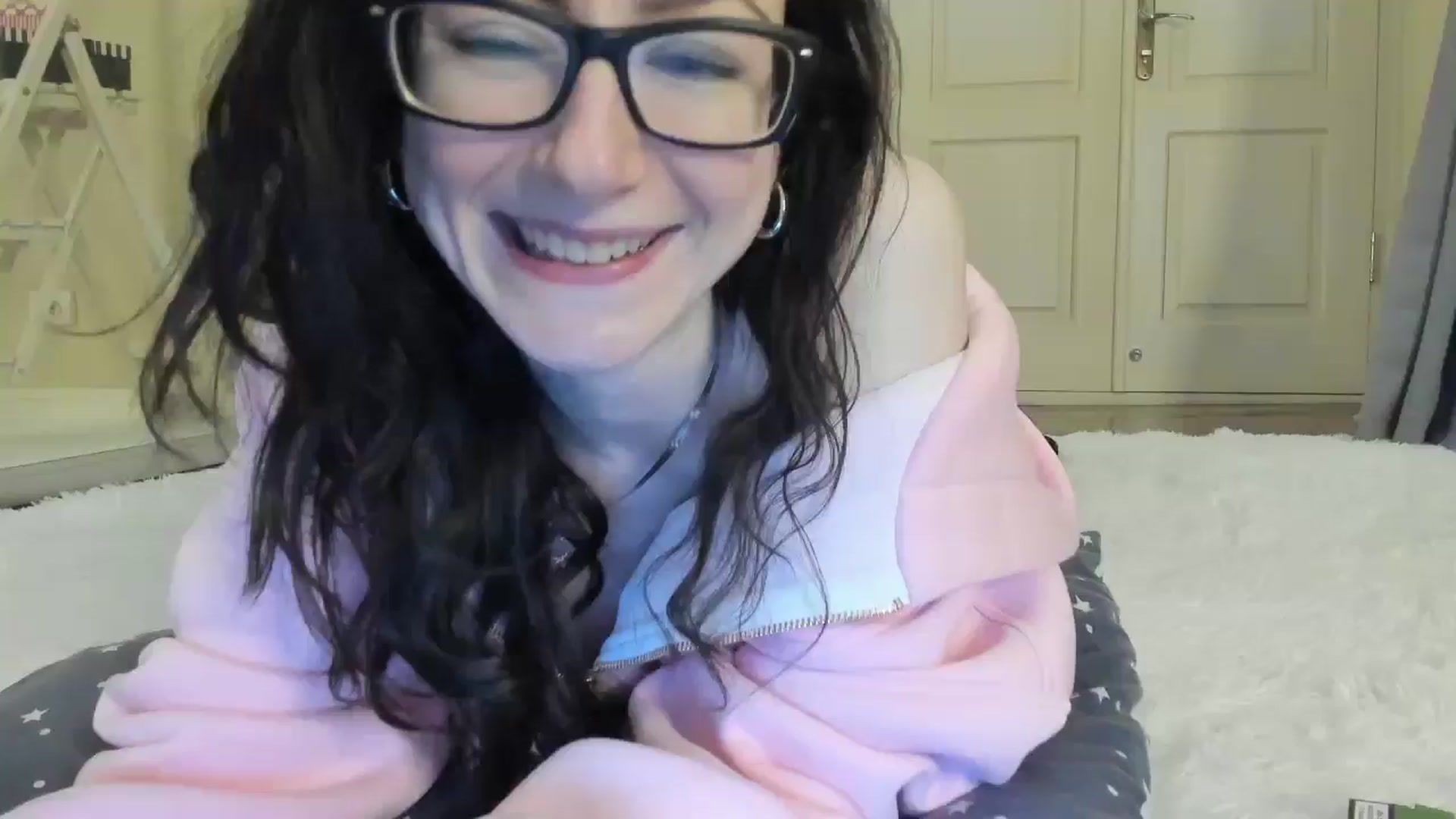 Gallery image thumbnail from Baby_Jewel's myfreecams stream on, 04/10/2025, 16:06 image 12 of 20