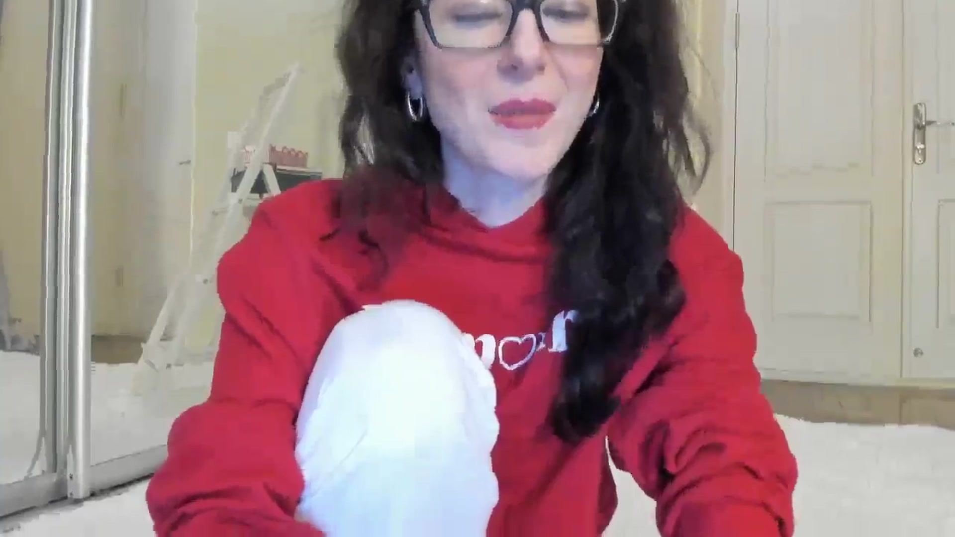 Gallery image thumbnail from Baby_Jewel's myfreecams stream on, 04/12/2025, 12:22 image 2 of 20