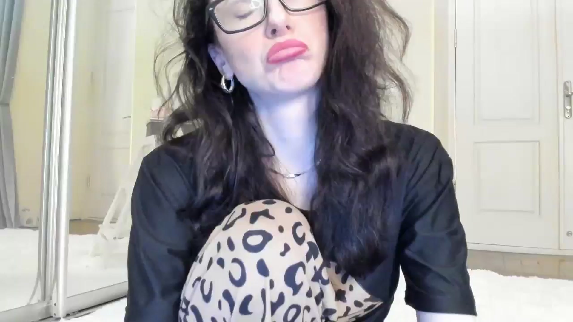 Gallery image thumbnail from Baby_Jewel's myfreecams stream on, 04/13/2025, 13:16 image 15 of 20