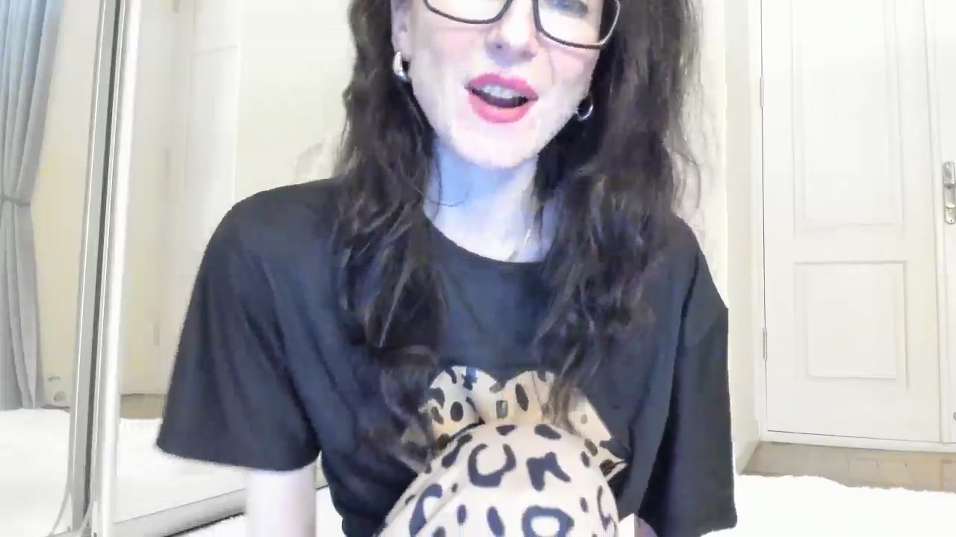 Gallery image thumbnail from Baby_Jewel's myfreecams stream on, 04/13/2025, 13:16 image 6 of 20