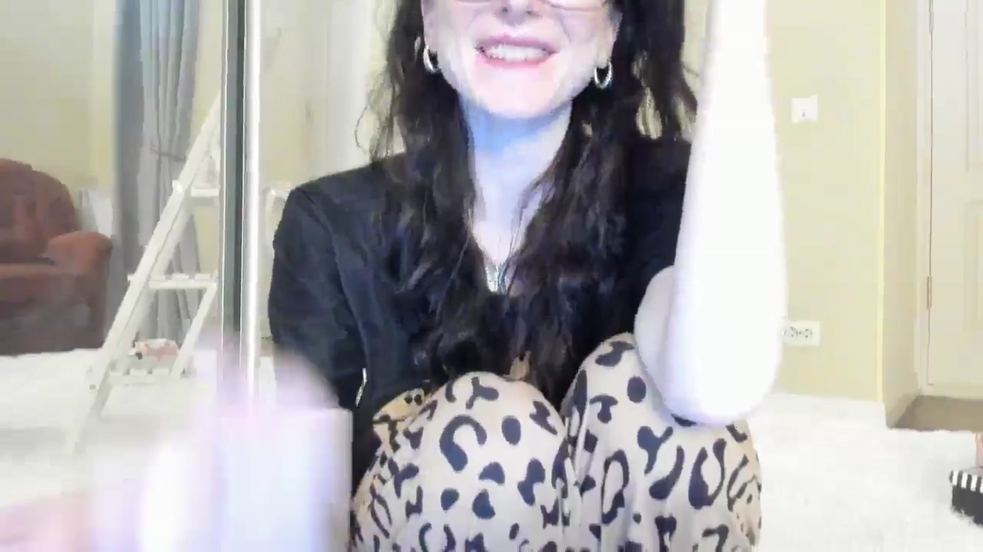 Gallery image thumbnail from Baby_Jewel's myfreecams stream on, 04/13/2025, 16:02 image 16 of 20